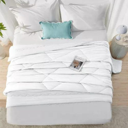 Cooling Blanket for Hot Sleepers | Soft & Breathable